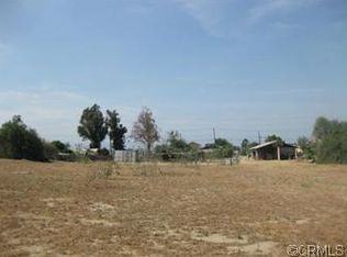 5118 El Rivino Rd, Bloomington, CA 92509