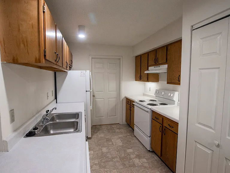 Prospect Pointe — Photo 10