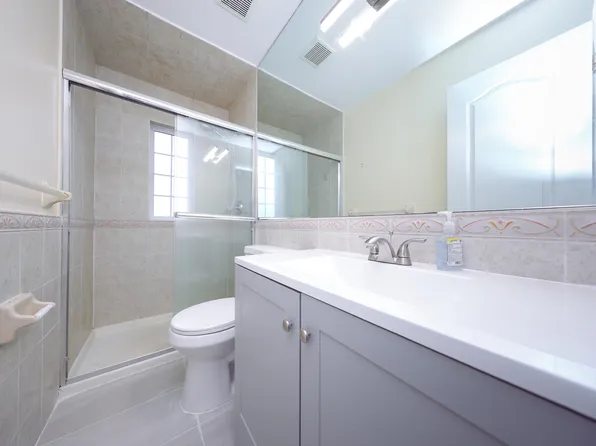 4 Marisa Court image 17 of 30