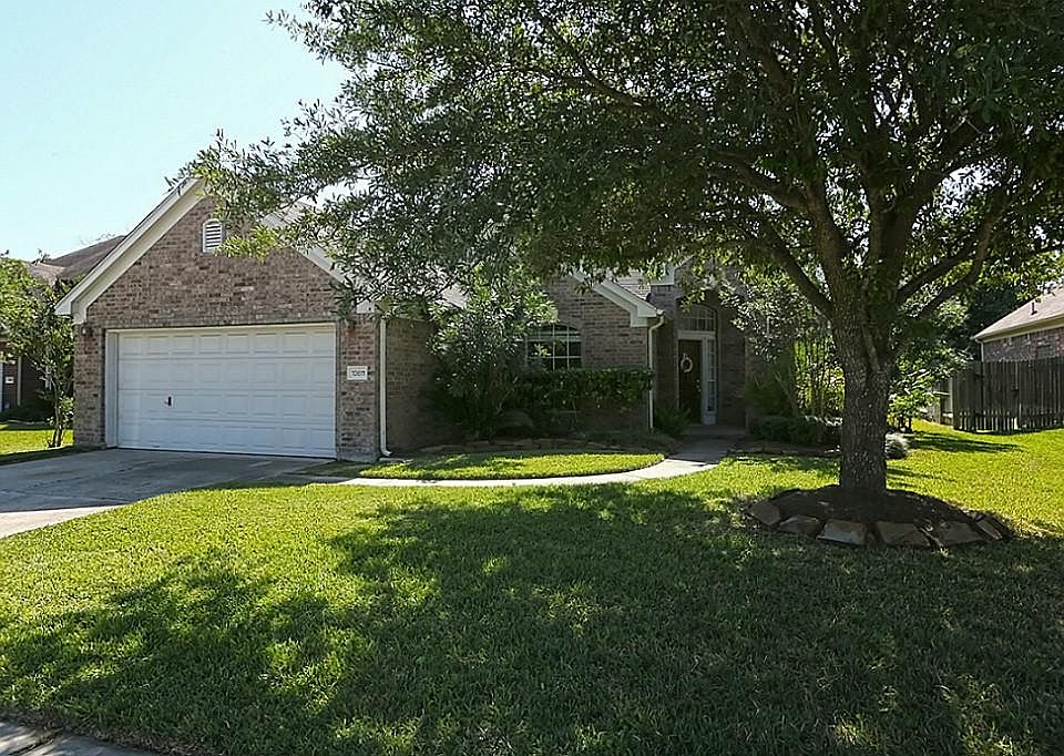 1st image of 13611 Ander Oak Ln