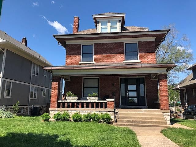 1st image of 2704 Charlotte St #1
