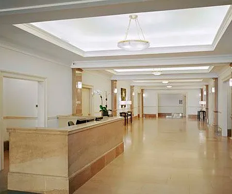 Rented by Luxury Property Group | media 19