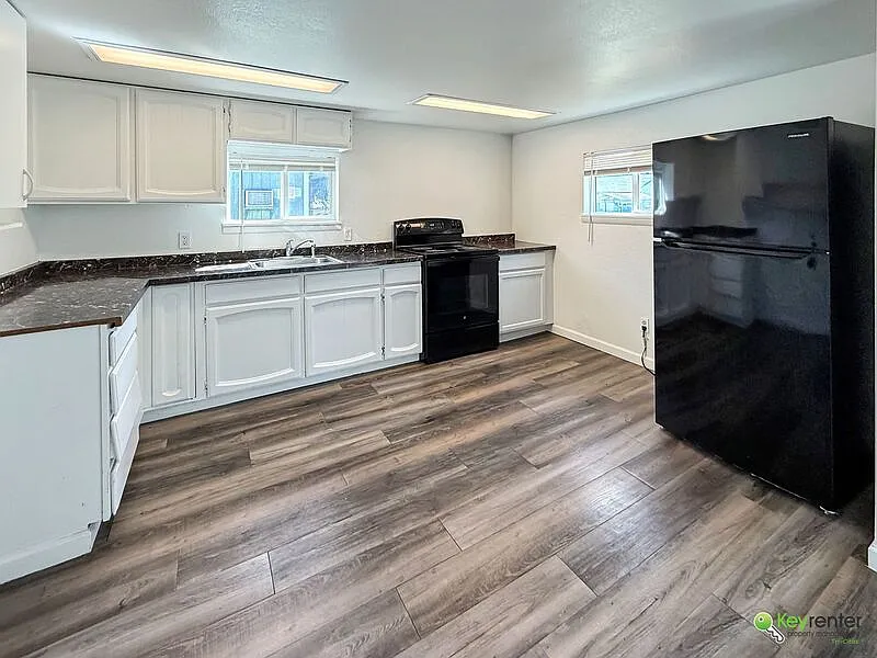 2 bed, 1.0 bath, 640 sqft, $1,495 — Photo 2
