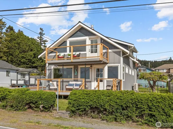 170 N Sunset Drive, Camano Island, WA 98282