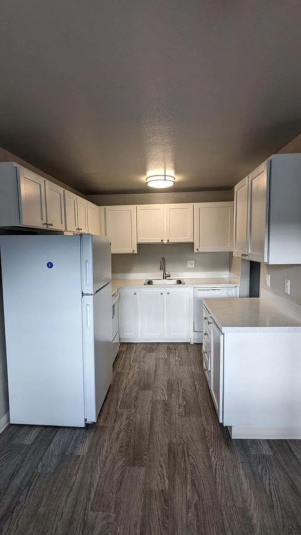 Stillwater Apartments — Photo 3