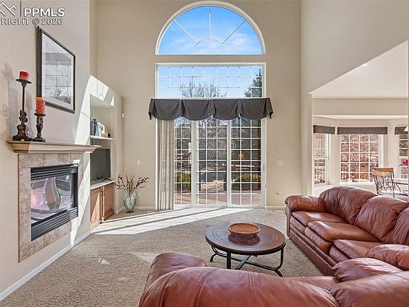 4th image of 154 Green Rock Pl