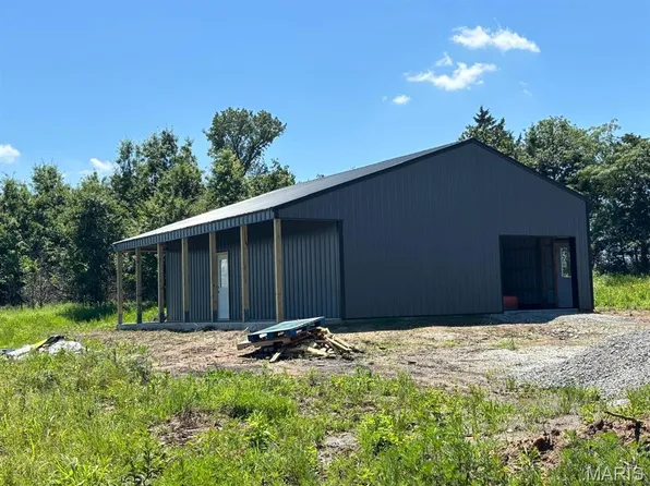 22 Halyon Rd, Perry, MO 63462
