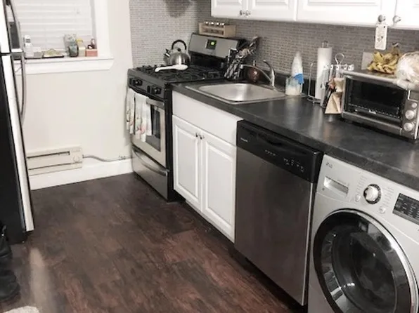 2131 W Giddings St, Chicago, IL