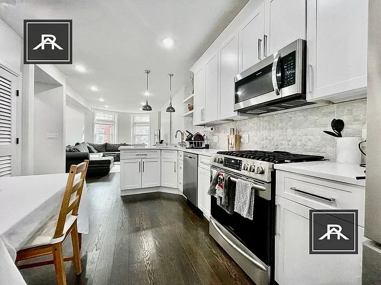 1 Strathmore Rd #3 — Photo 1