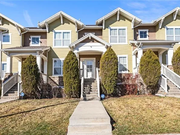 4450 Summit St, Kansas City, MO 64111