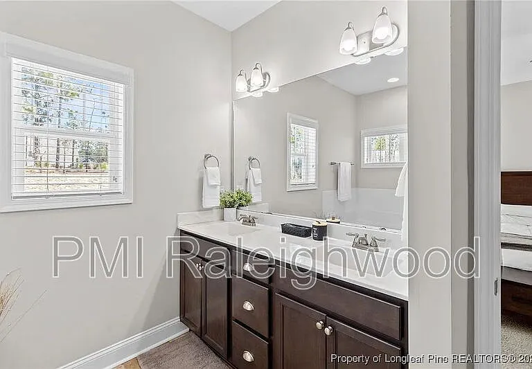 1245 Whitney Dr — Photo 16