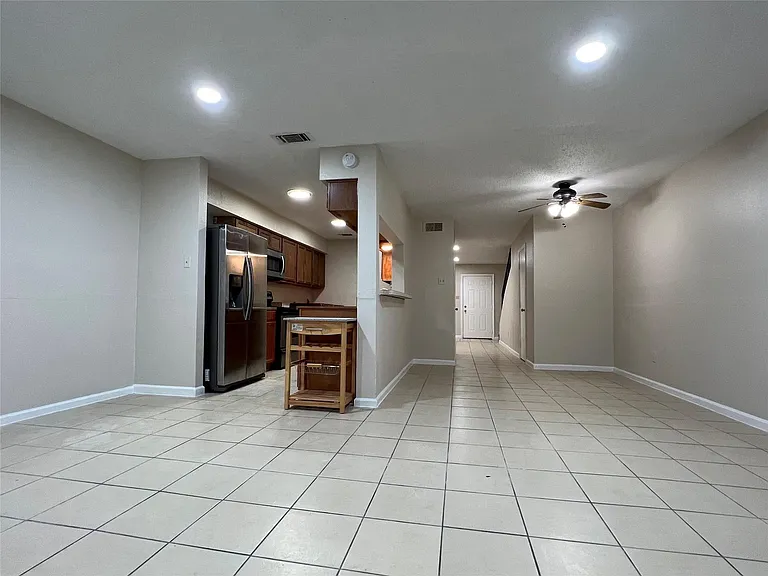 2130 Greenbriar Colony Dr #2130 — Photo 6