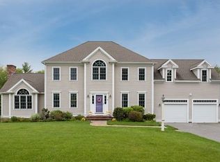 32 Lilys Way, Pembroke, MA 02359