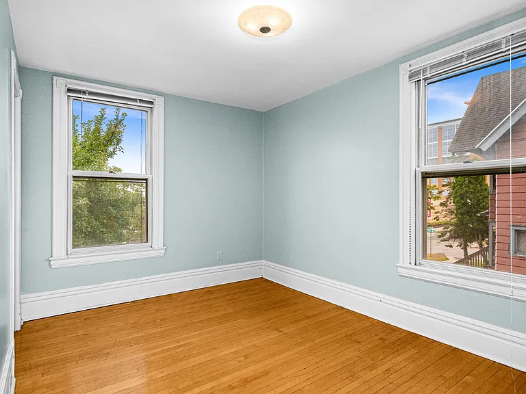 1107 E 2nd St #1107 — Photo 14