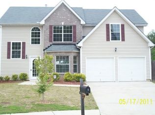 165 Blacktop Dr, Fairburn, GA 30213