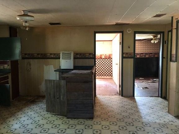 3rd image of 400 S Boyce Dr