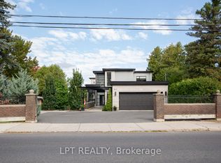 847 Walkley Rd, Ottawa, ON K1V6R6