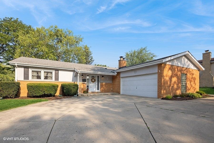 1st image of 6918 Wilmette Ave