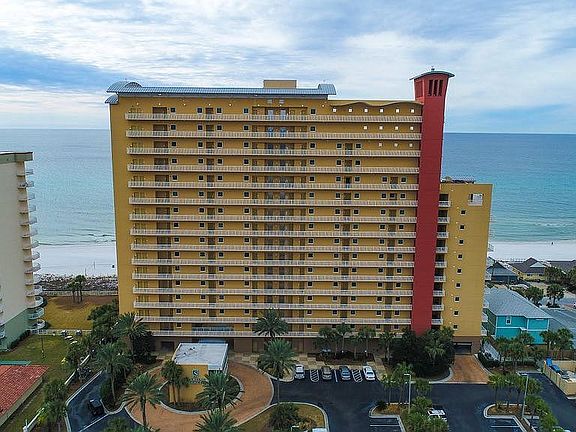 birds eye front of bldg