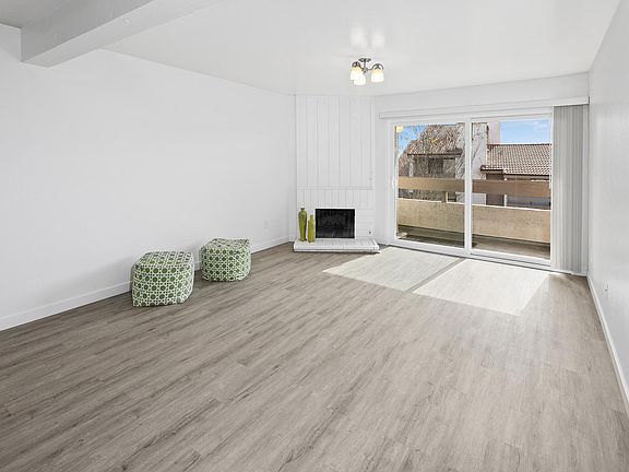 3rd image of 6877 Caminito Mundo Unit 35