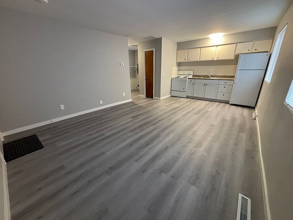 Kitchen / Livingroom
