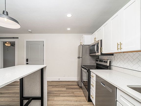5th image of 1235 E Ocean View Ave APT 15