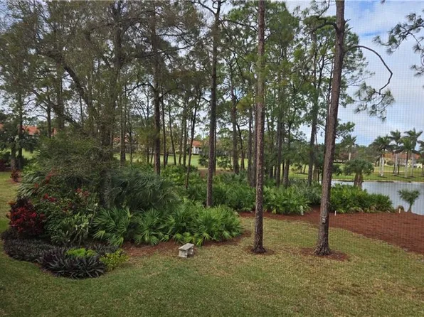 5965 Bloomfield CIR #B208, NAPLES, FL 34112