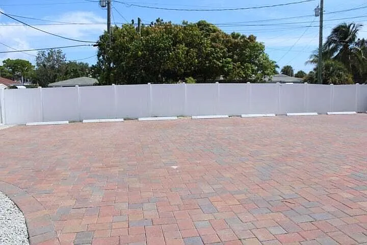 305 Cypress Dr #1 — Photo 13