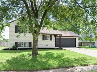 100 Meadow Creek Blvd, Whiteland, IN 46184