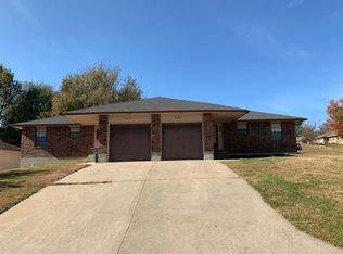1100 Zoll St #A, Warrensburg, MO 64093