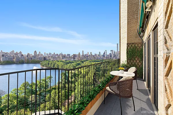 Sold by Corcoran | media 25