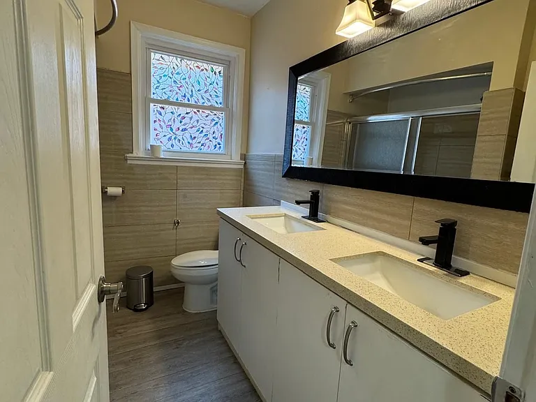 926 Willowdale Ave #MAIN — Photo 13