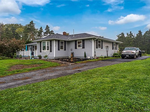 4th image of 203 Kern Rd