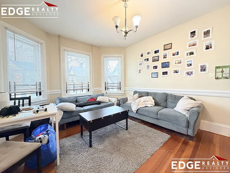 75 Leicester St #1A — Photo 10