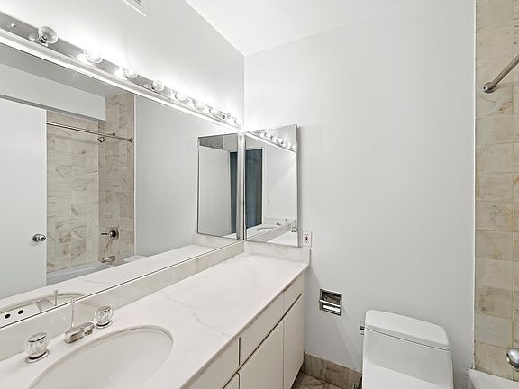 5th image of 420 E 58th St APT 7A
