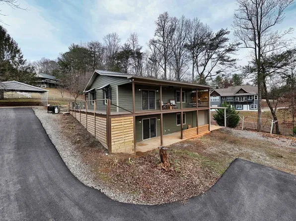 2276 Lovingood Rd, Hiawassee, GA 30546