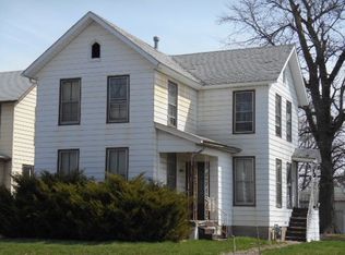 2007 Harrison St, Davenport, IA 52803