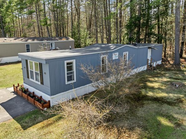11 Chancellor Drive, Concord, NH 03303
