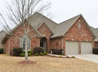 6043 Waterside Dr, Birmingham, AL 35244