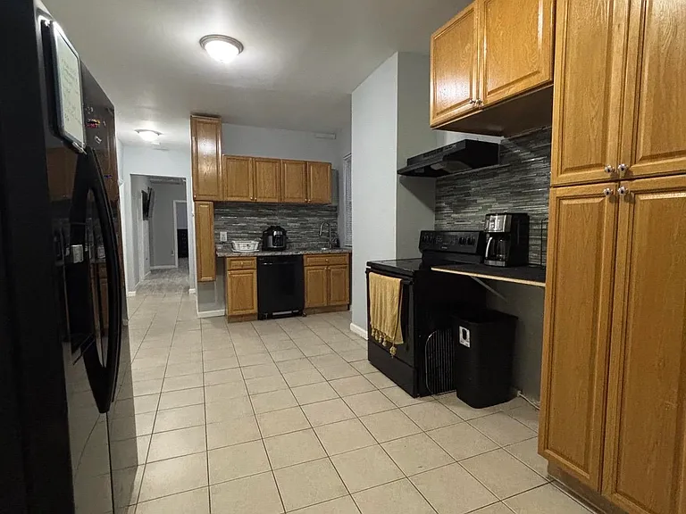 764 S 16th St #3 — Photo 3