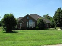 1st image of 205 Hillwood Cir