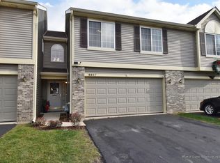 6957 Brightwater Dr, Fox Lake, IL 60020