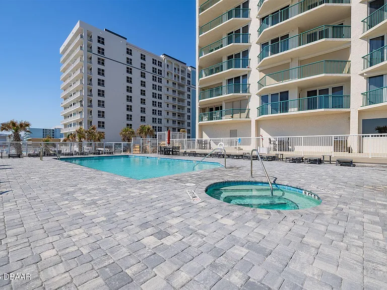 2055 Atlantic Ave #710 — Photo 41
