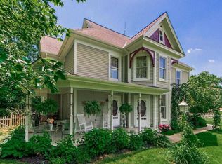 1475 Worthington Woods Blvd, Columbus, OH 43085