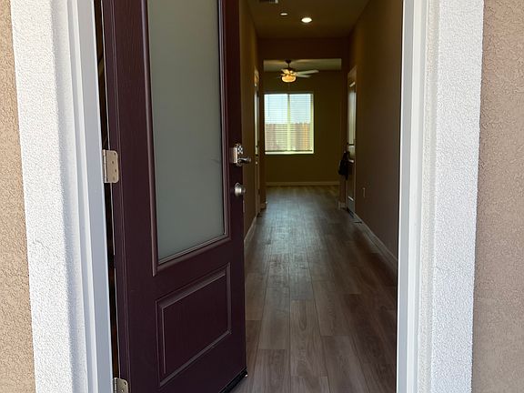 5th image of 2790 Bedell St Room 1