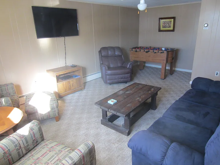 235 Bates St #A — Photo 8