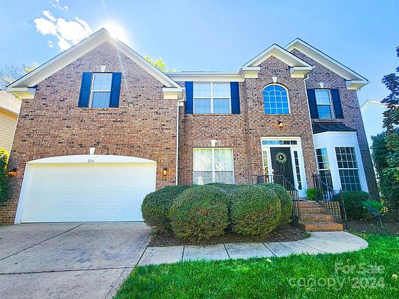 2nd image of 216 Tyndale Ct