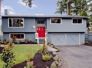 19203 Firlands Way N, Shoreline, WA 98133