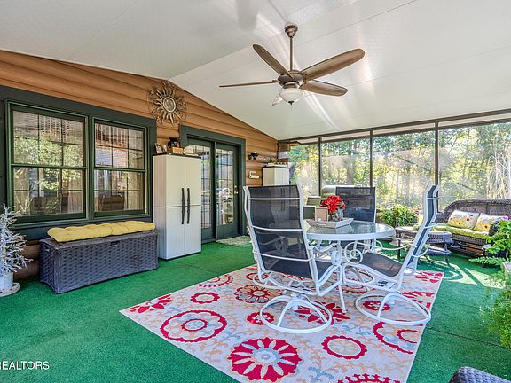 32nd image of 2216 French Broad River Rd