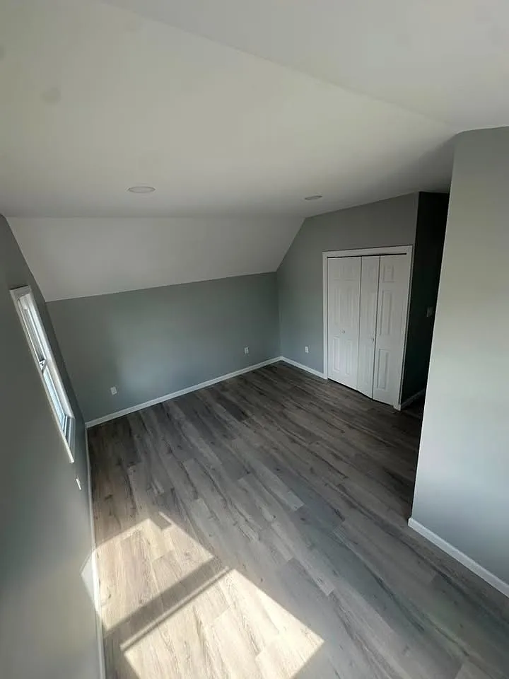 4 bed, $2,700 — Photo 4